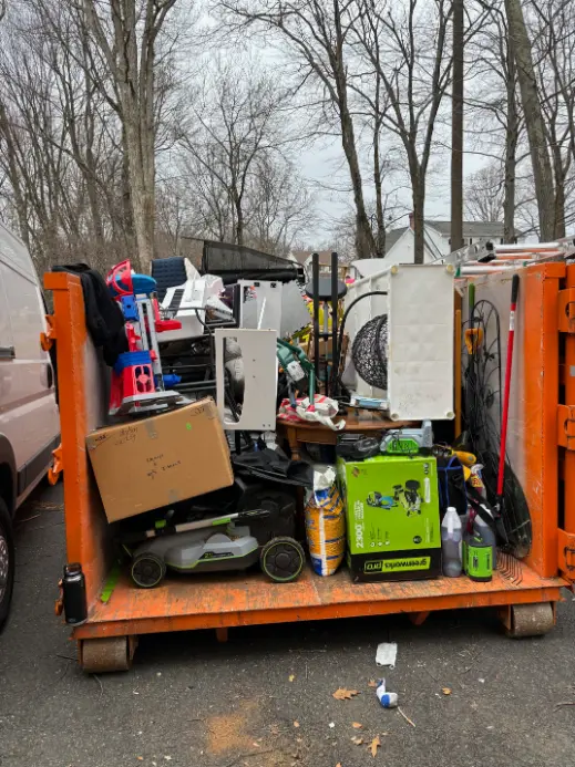 Estate Cleanouts in East Lyme, CT